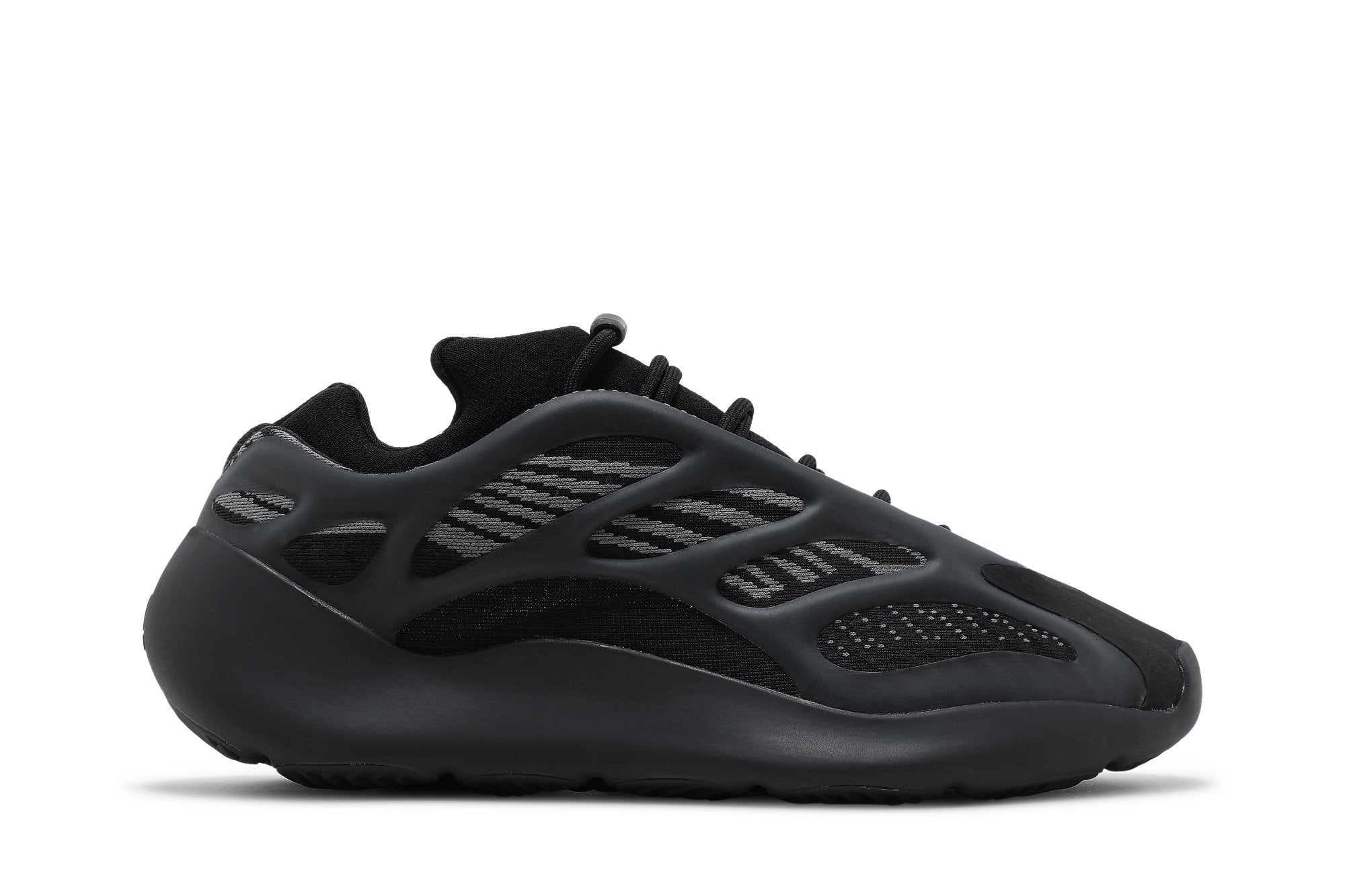 Yeezy 700 V3 &