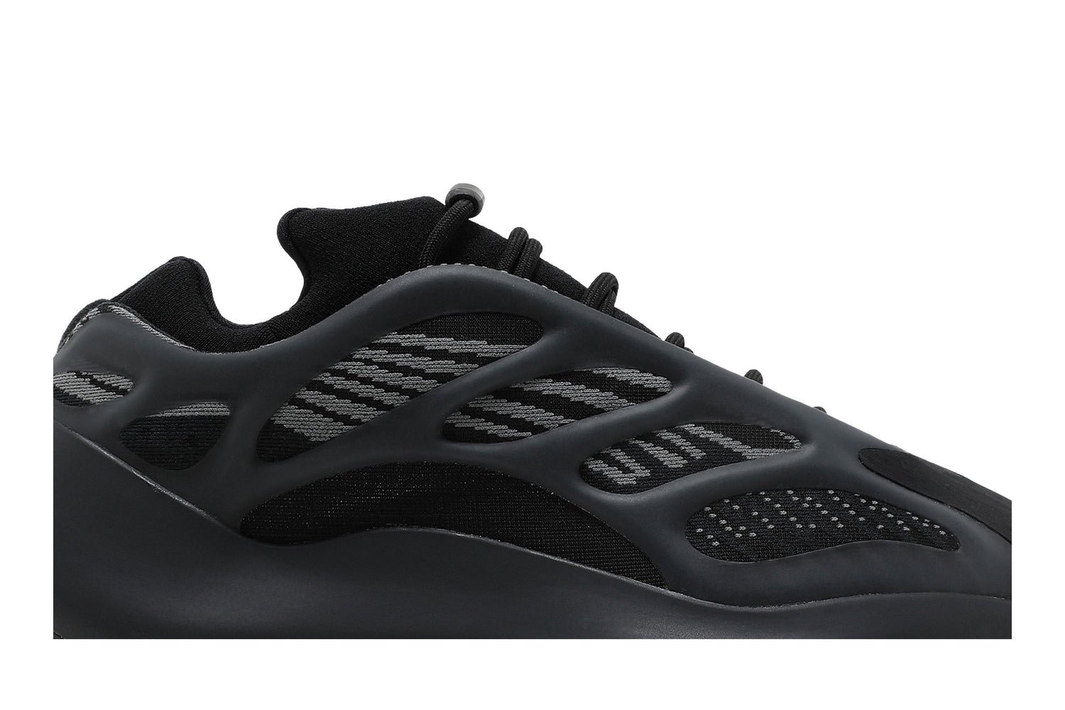 Yeezy 700 V3 &