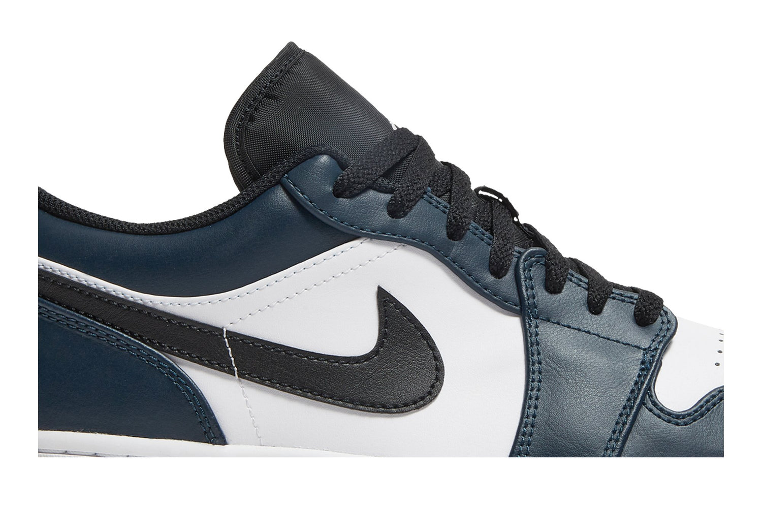 Air Jordan 1 Low &