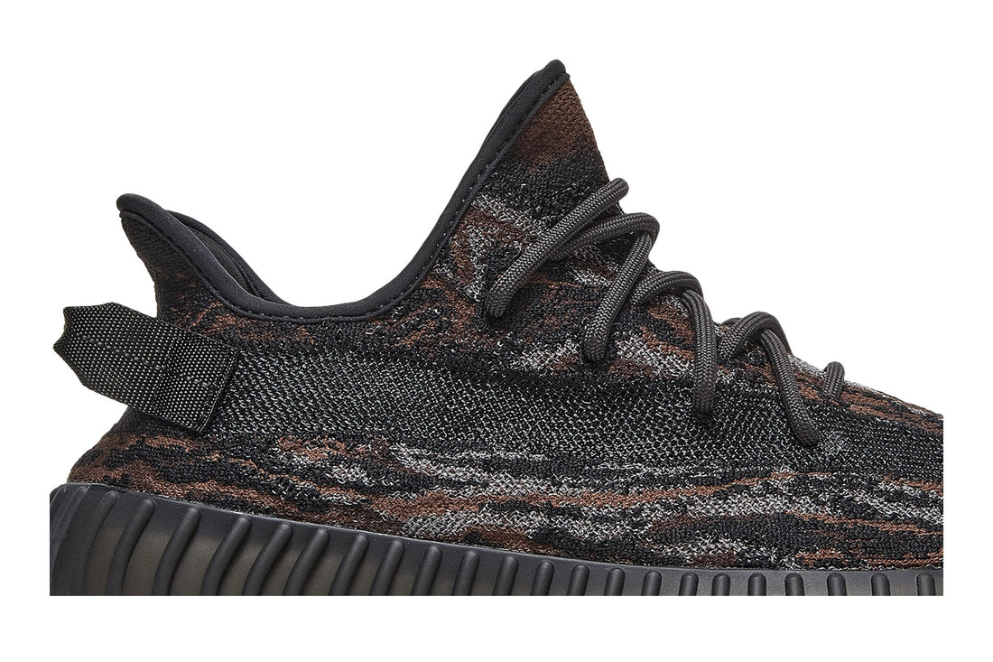 Yeezy Boost 350 V2 &