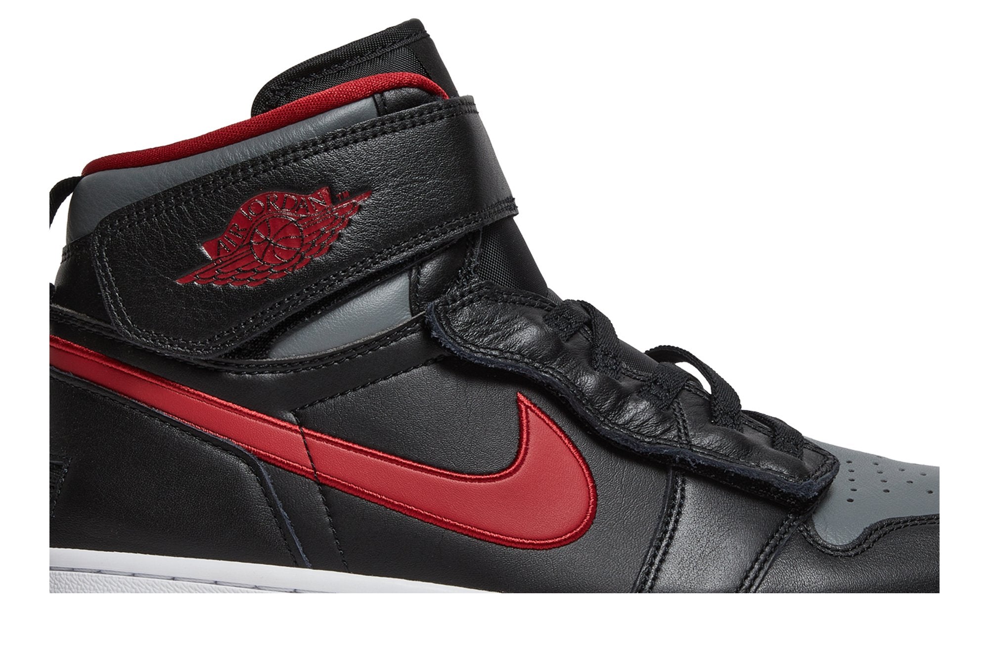 Air Jordan 1 High FlyEase &