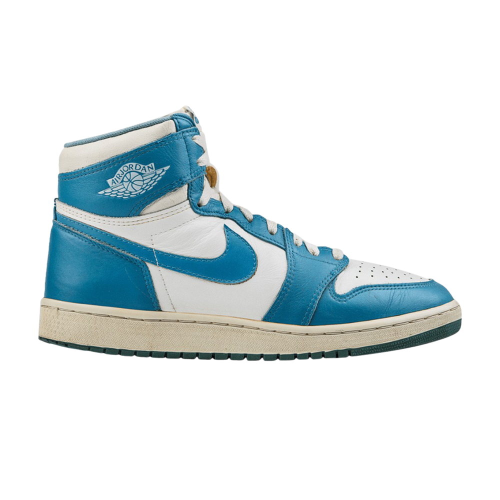 Air Jordan 1 High &