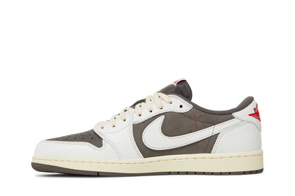 Travis Scott x Air Jordan 1 Low OG &