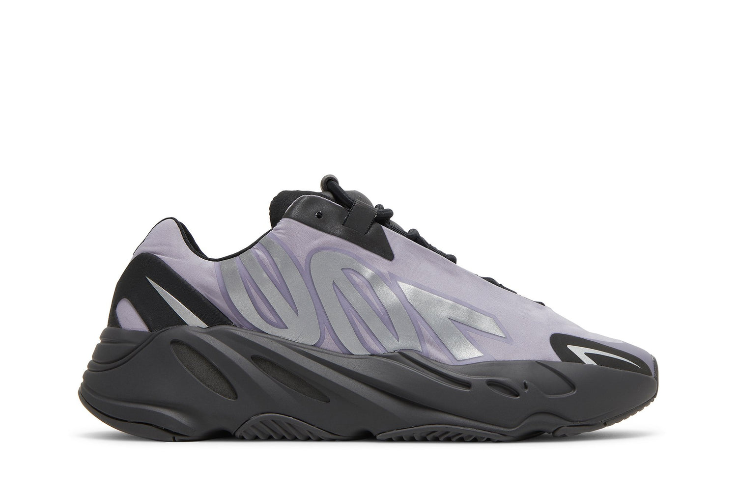 Yeezy Boost 700 MNVN &