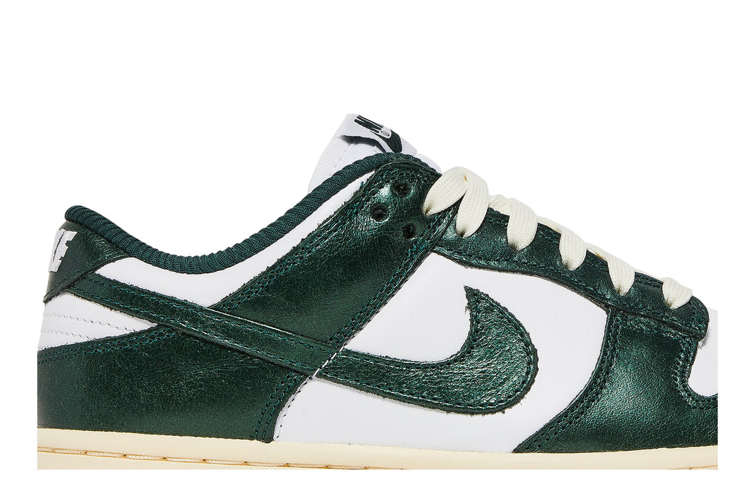 Wmns Dunk Low &
