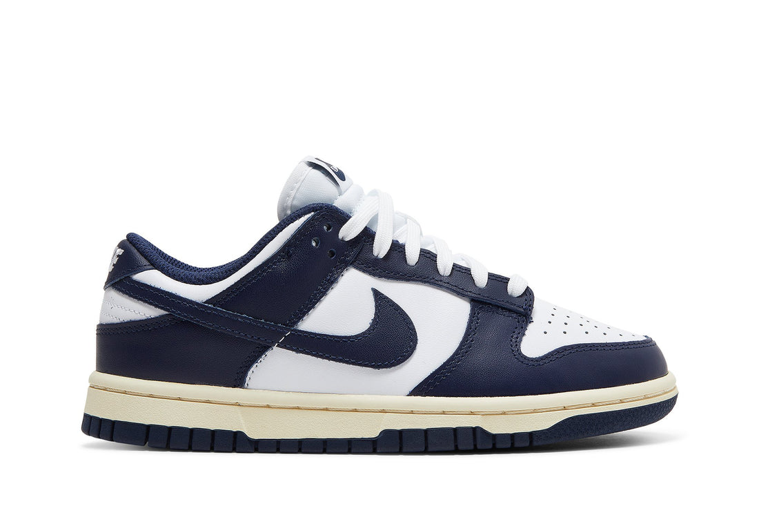 Wmns Dunk Low &