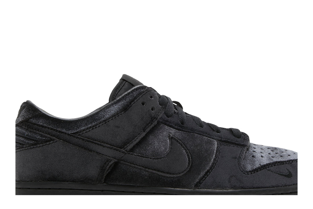 Dover Street Market x Dunk Low &