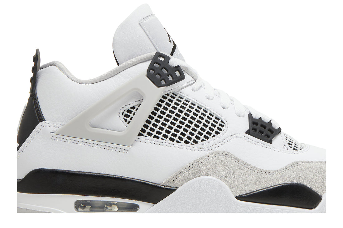 Air Jordan 4 Retro &