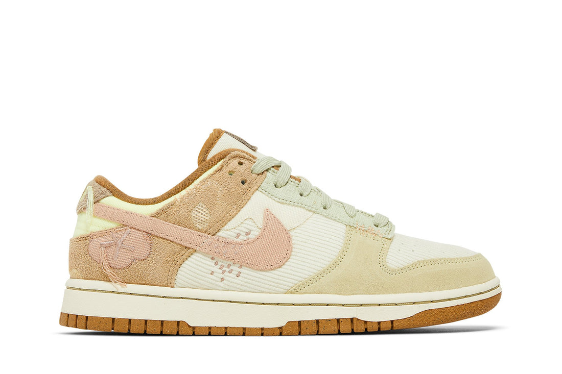 Wmns Dunk Low &