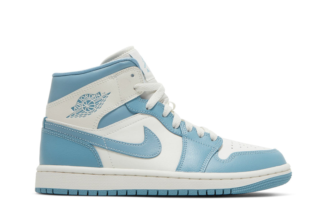 Wmns Air Jordan 1 Mid &