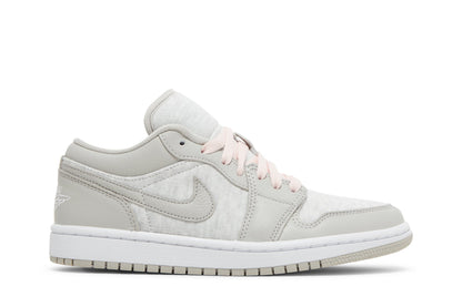 Wmns Air Jordan 1 Low SE &