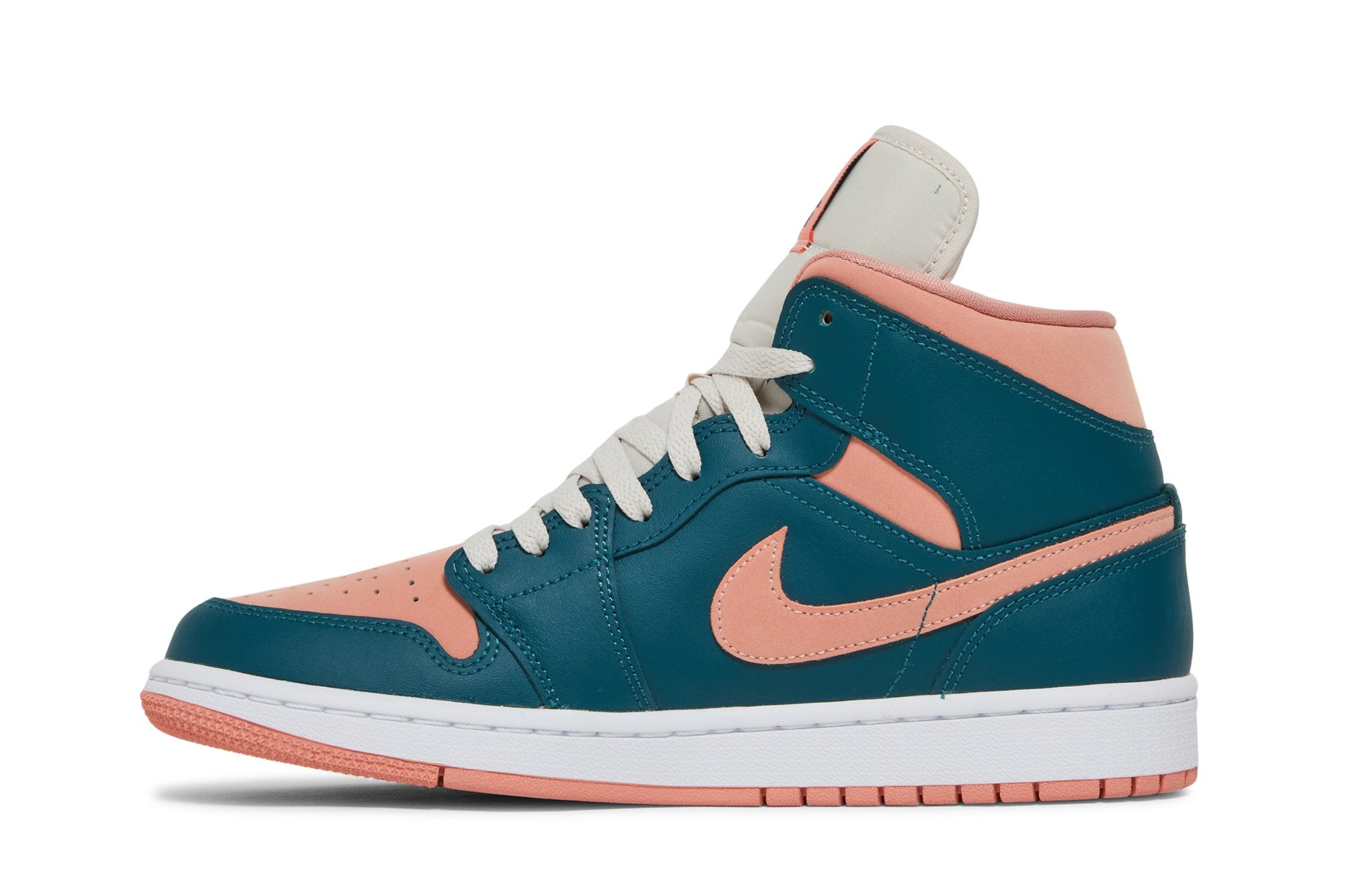 Wmns Air Jordan 1 Mid &