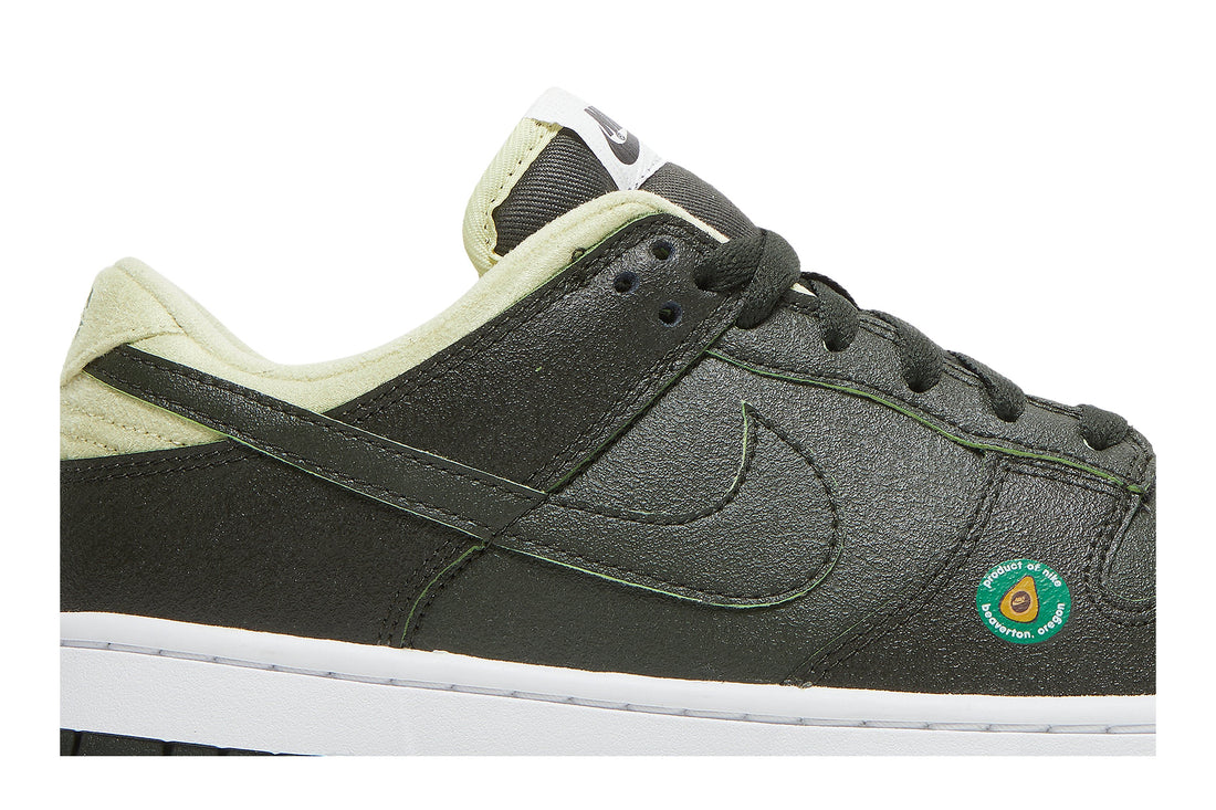 Wmns Dunk Low LX &