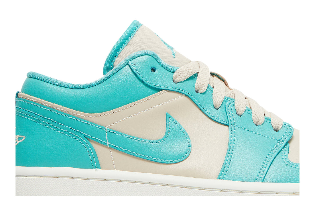 Wmns Air Jordan 1 Low &
