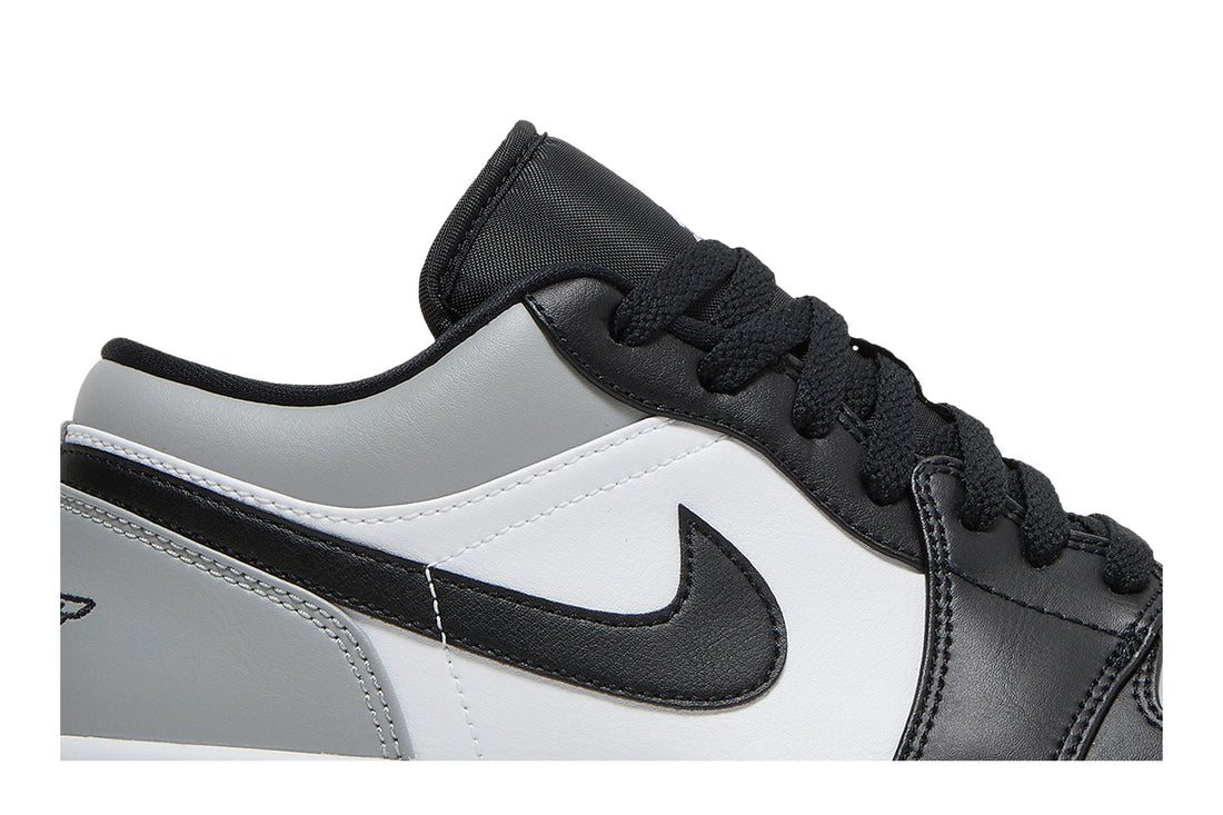 Air Jordan 1 Low &