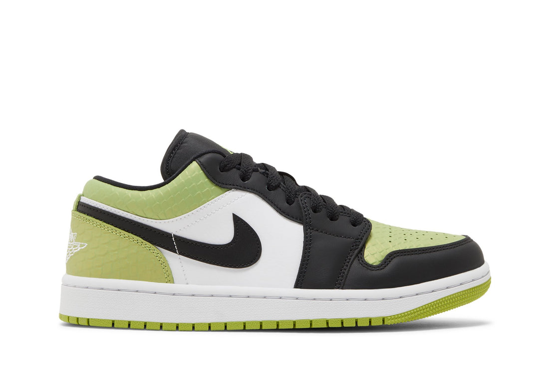 Wmns Air Jordan 1 Low SE &