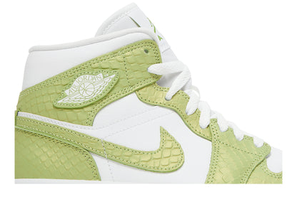 Wmns Air Jordan 1 Mid SE &