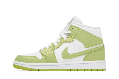 Wmns Air Jordan 1 Mid SE &