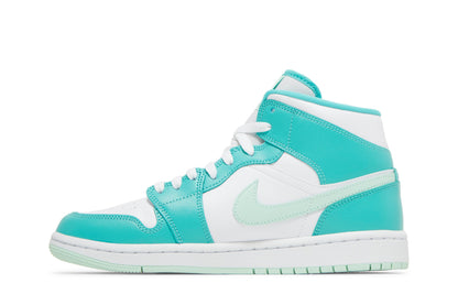 Wmns Air Jordan 1 Mid &