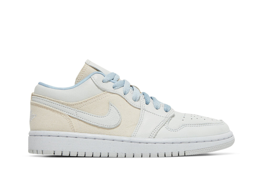 Wmns Air Jordan 1 Low &