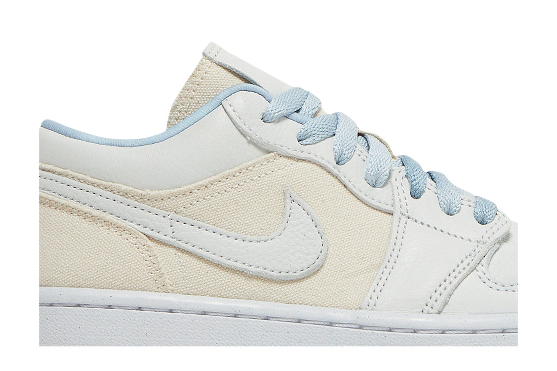 Wmns Air Jordan 1 Low &