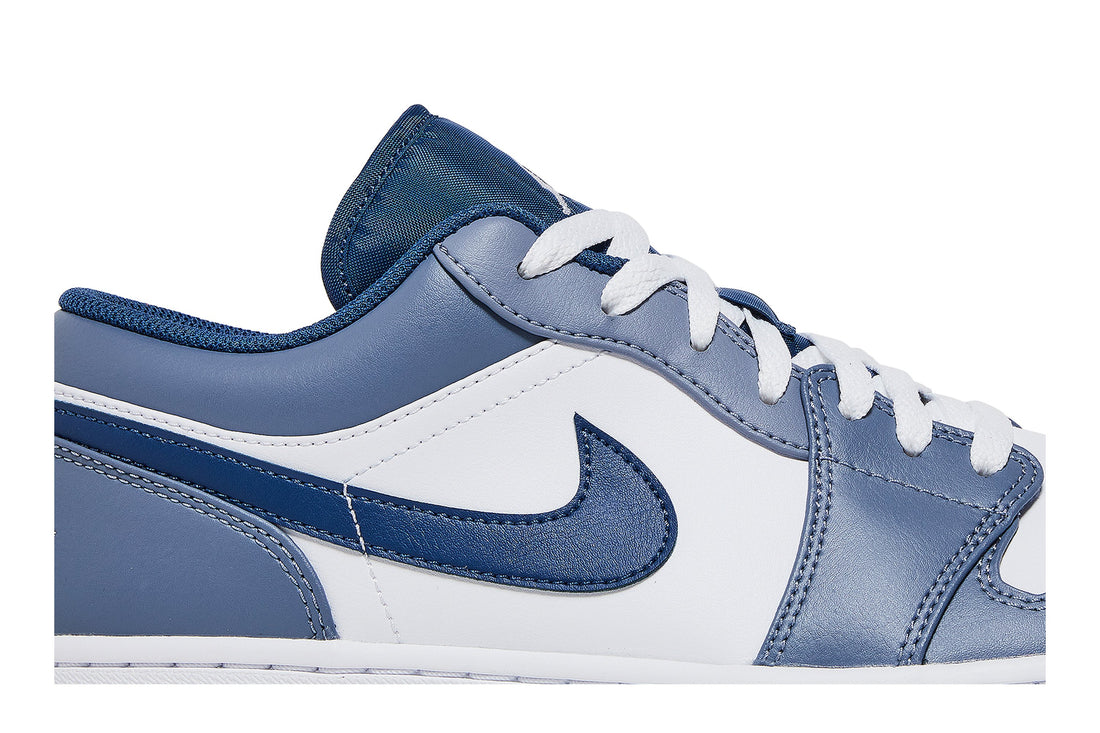 Air Jordan 1 Low &