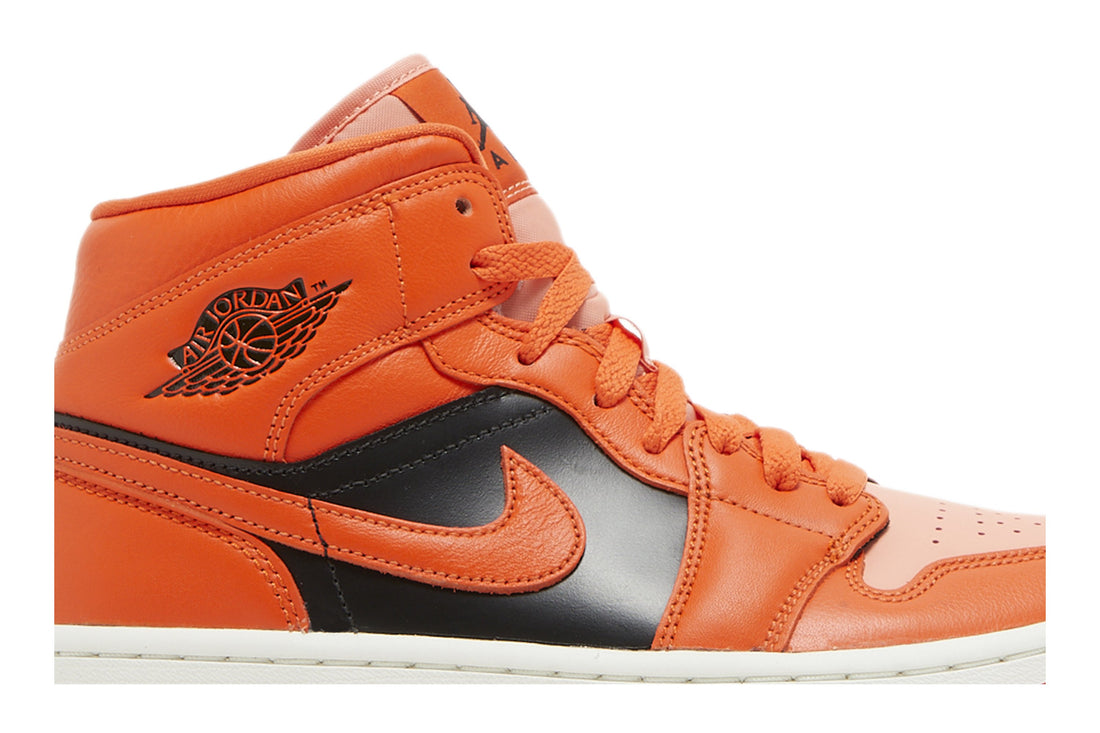 Wmns Air Jordan 1 Mid SE &