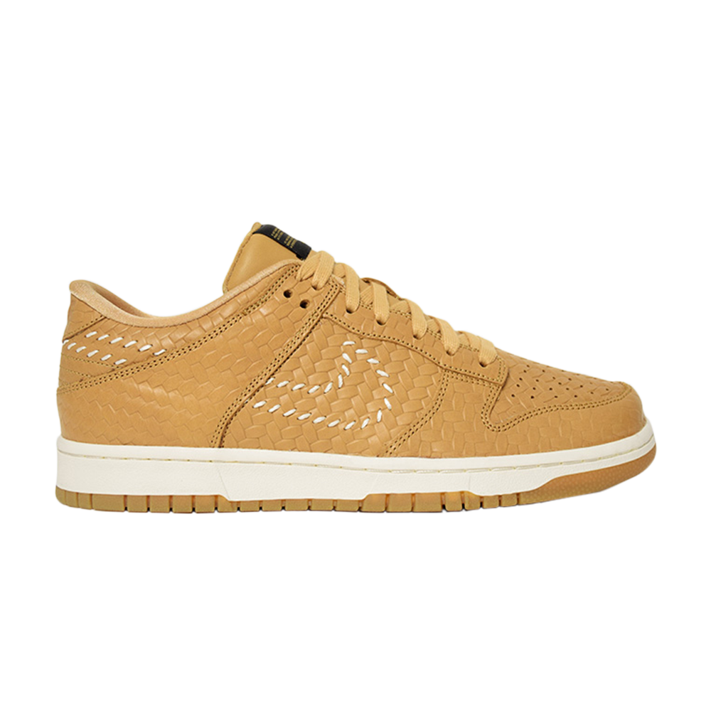 Dunk Low PRM QS Paris &