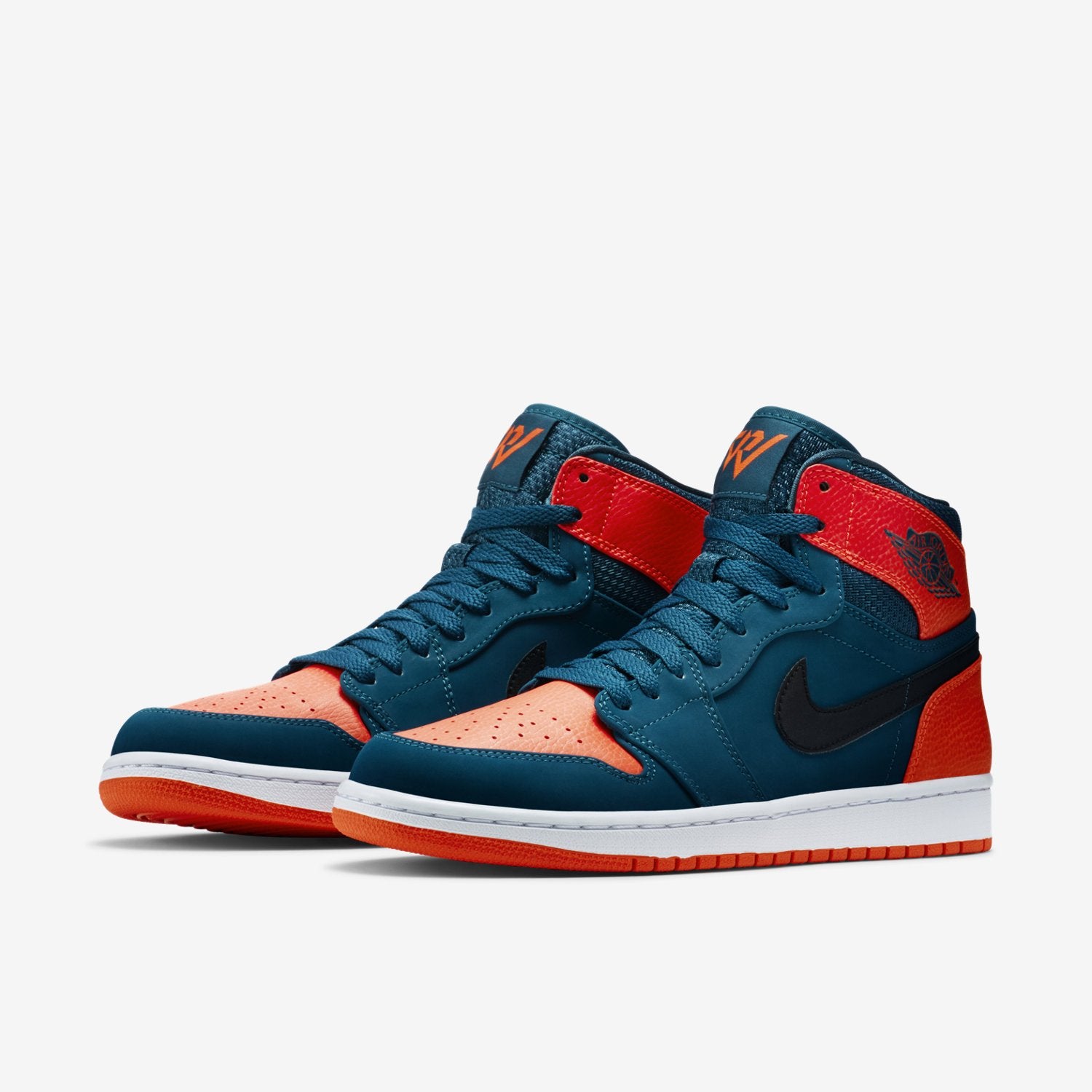 Air Jordan 1 Retro High &