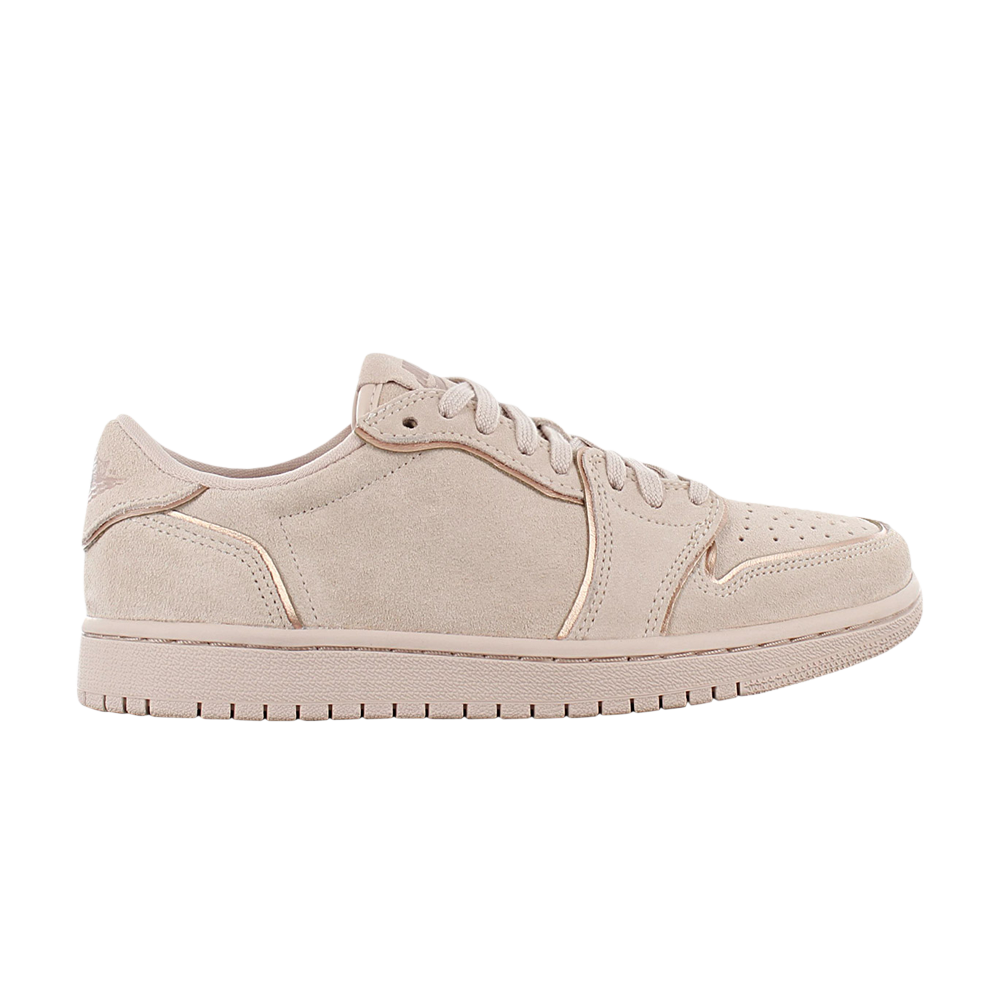 Wmns Air Jordan 1 Retro Low NS &