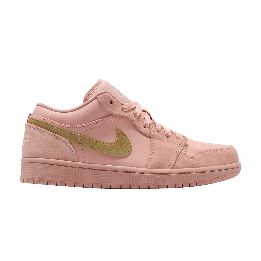 Air Jordan 1 Low &