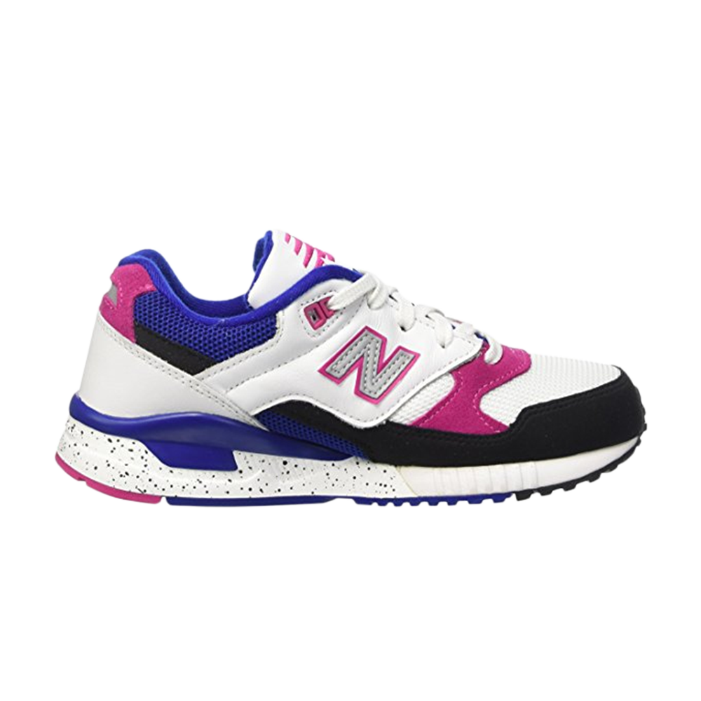 Wmns 530