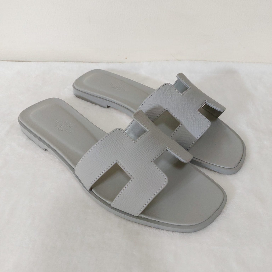 Oran Sandal