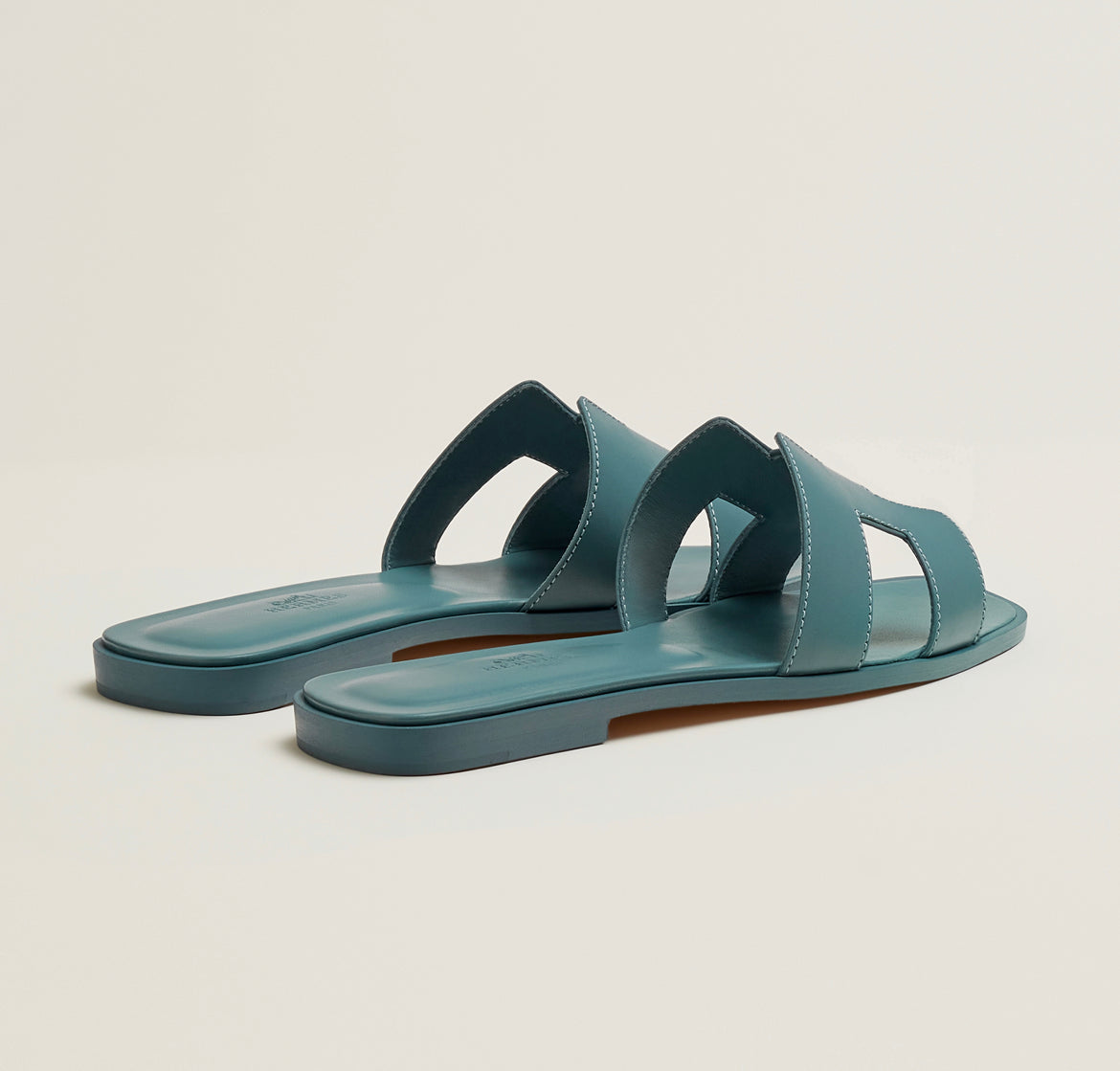 Oran Sandal