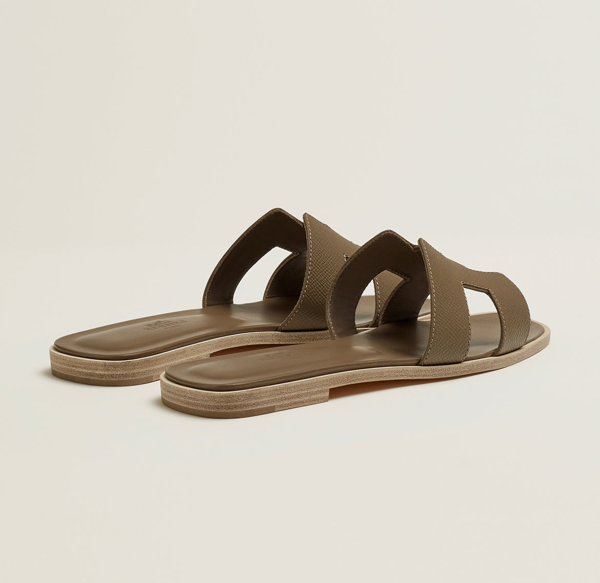 Oran Sandal