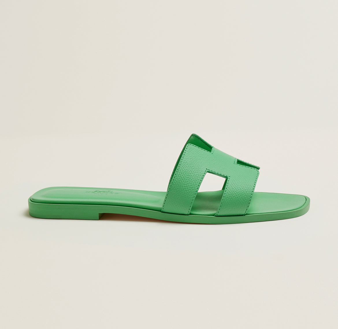 Oran Sandal
