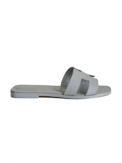 Oran Sandal